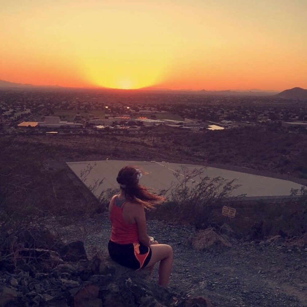 Meet your Posher, Leslie